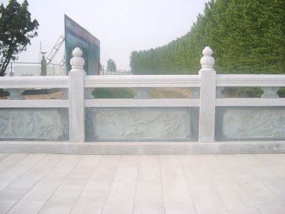 护城河简易栏杆